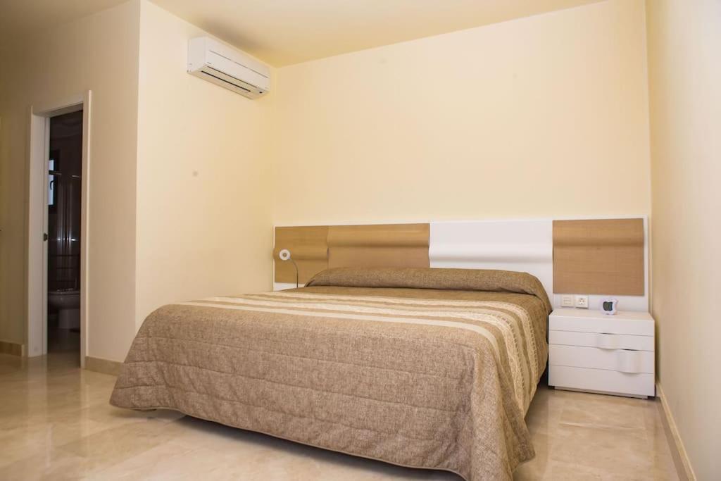 2 Bedrooms Apartment In Magnolia Golf Resort, La Caleta Costa Adeje  Exterior foto